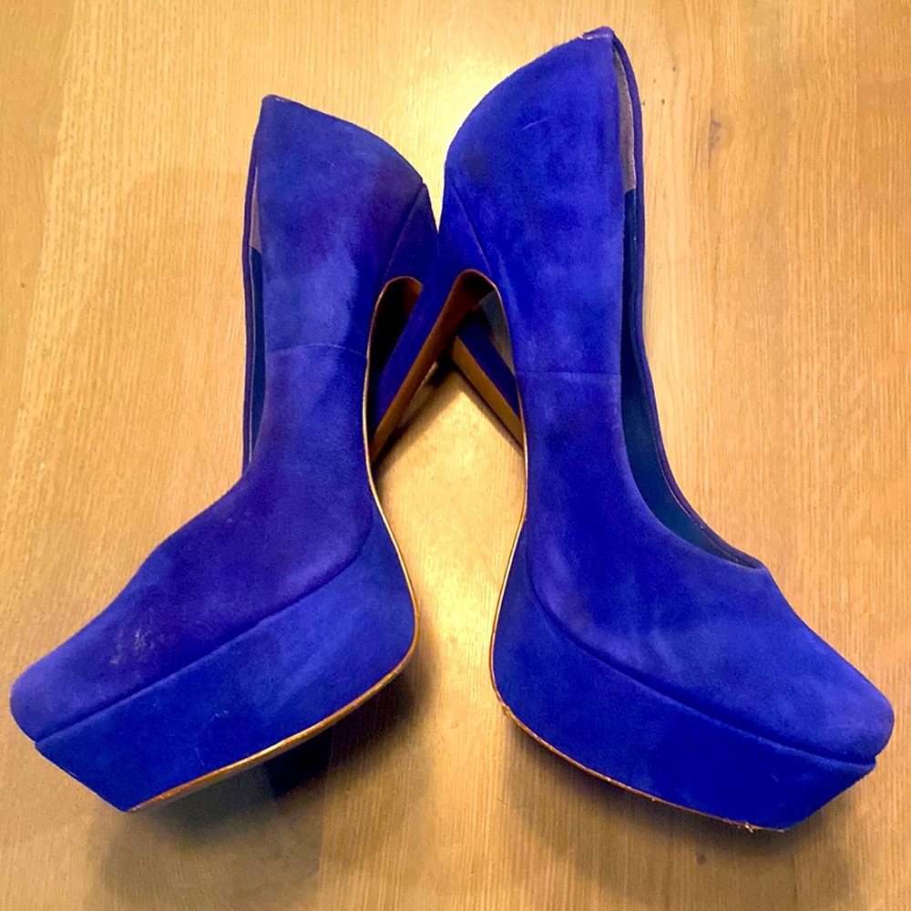 Jessica Simpson blue suede heels